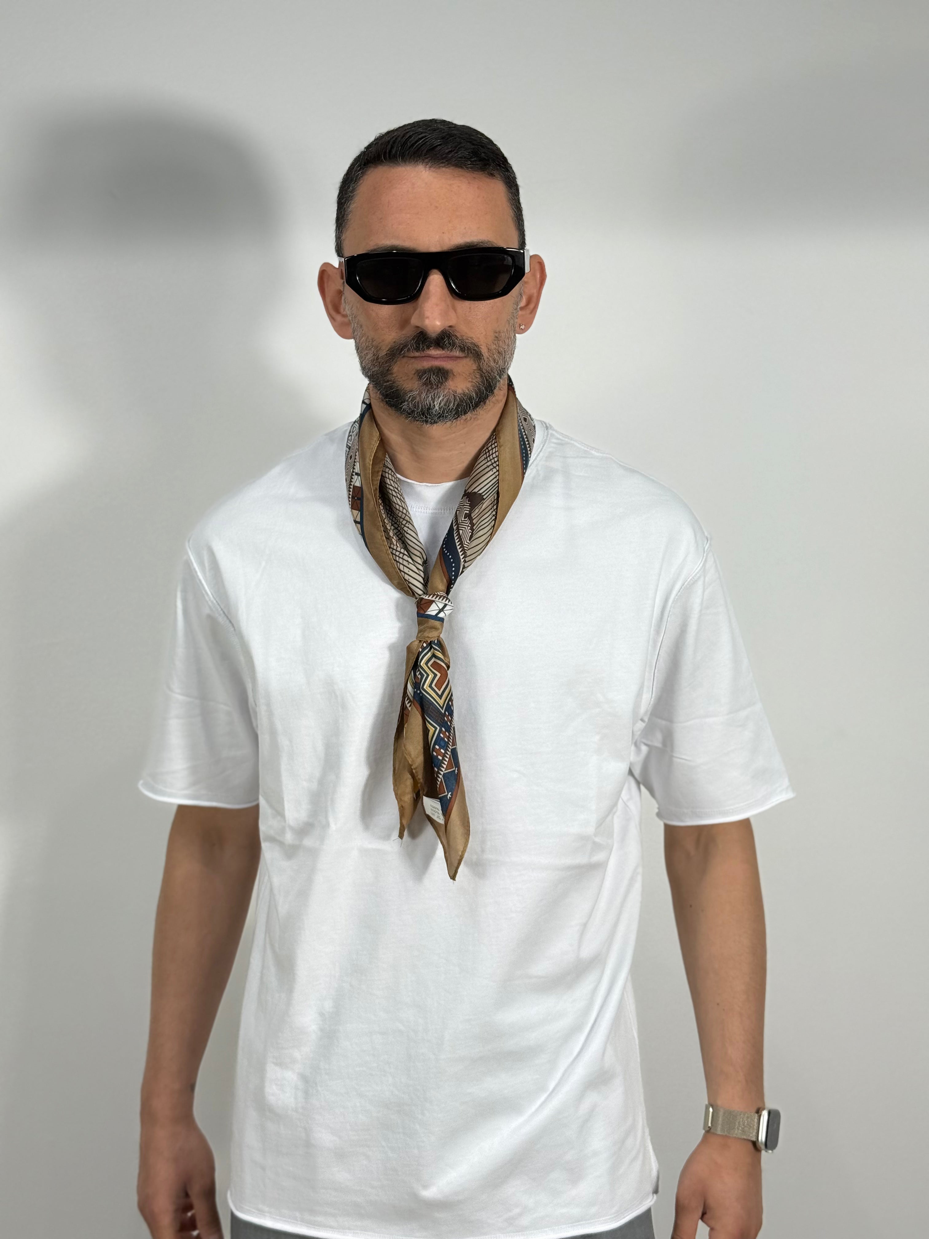 T SHIRT TAGLIO VIVO