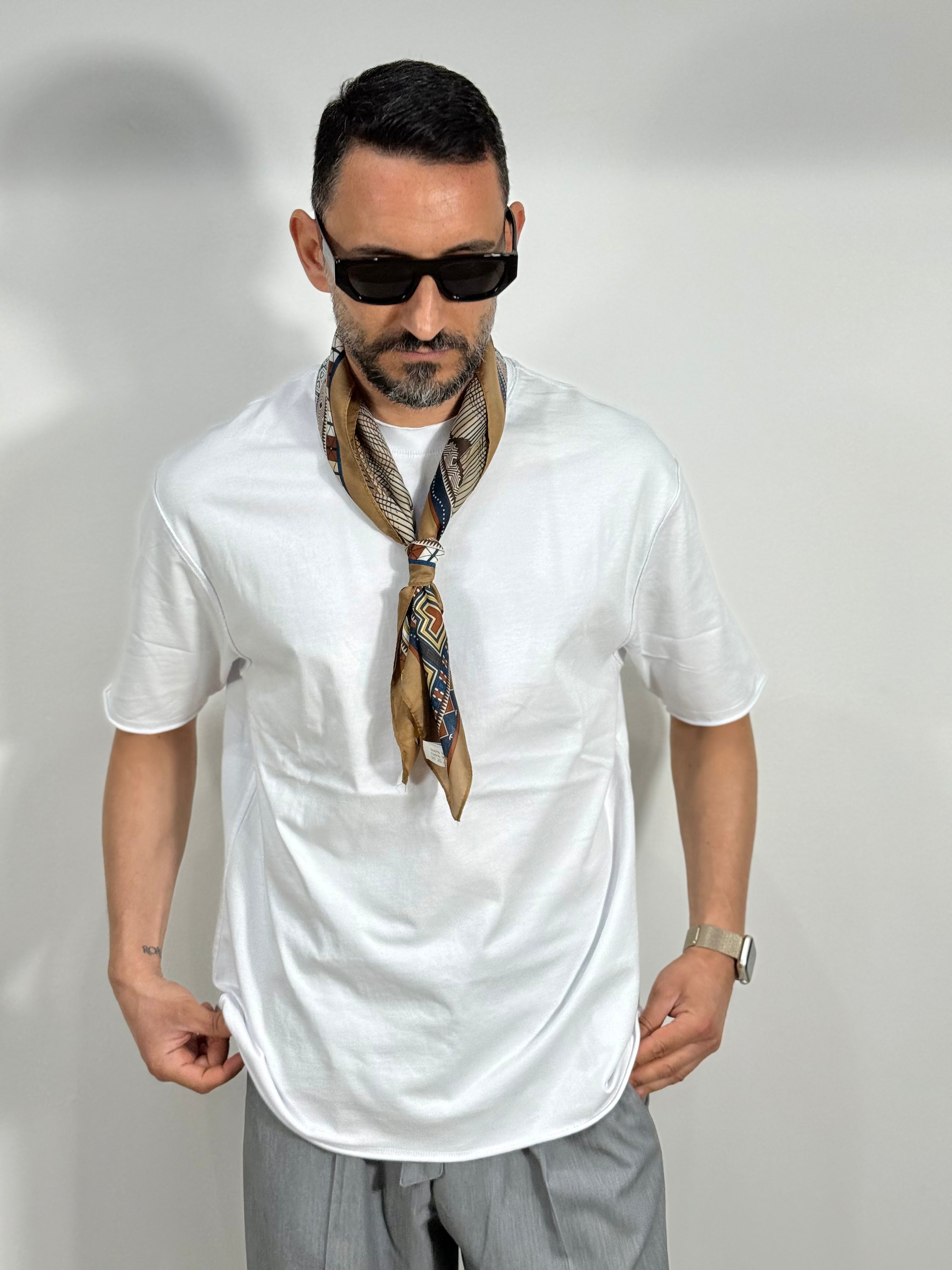 T SHIRT TAGLIO VIVO