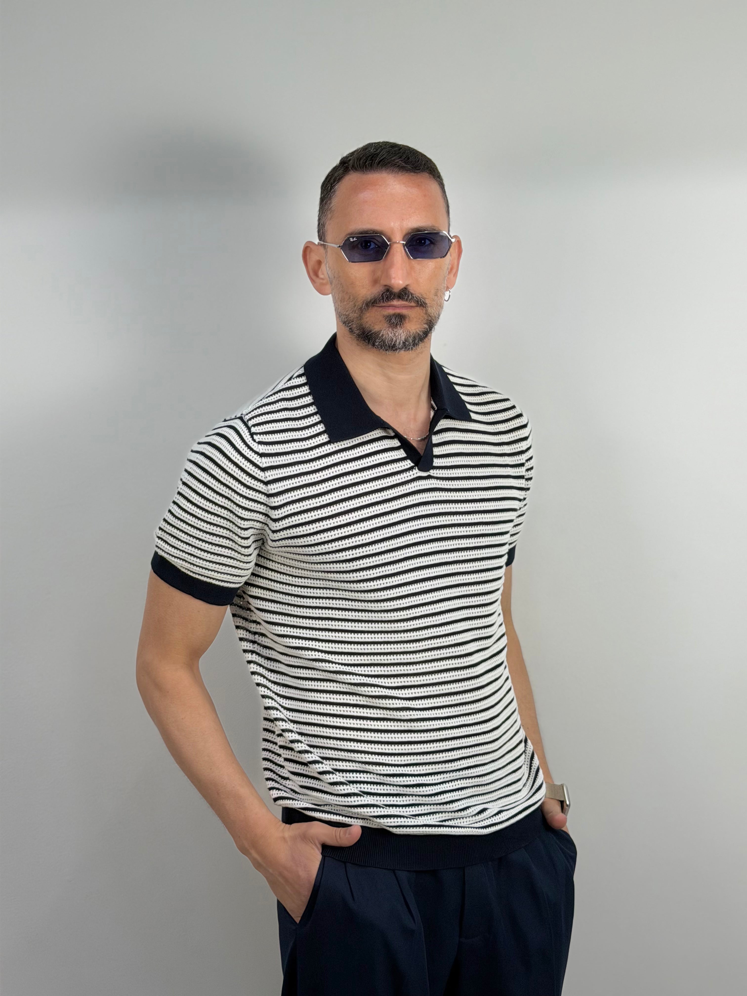 POLO TRAFORATA SCOLLO A V