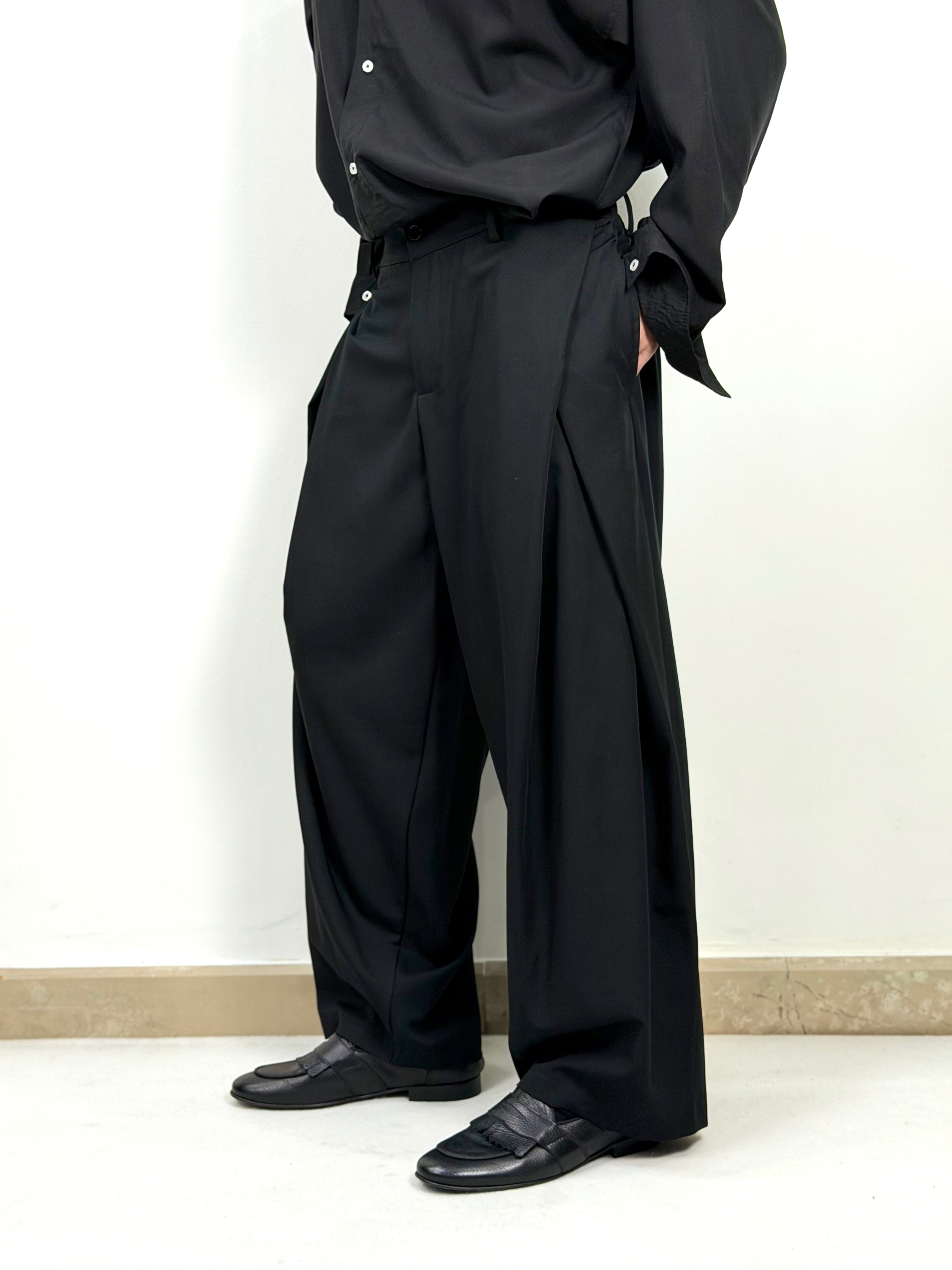 PANTALONE SUPER PINCES LATERALI