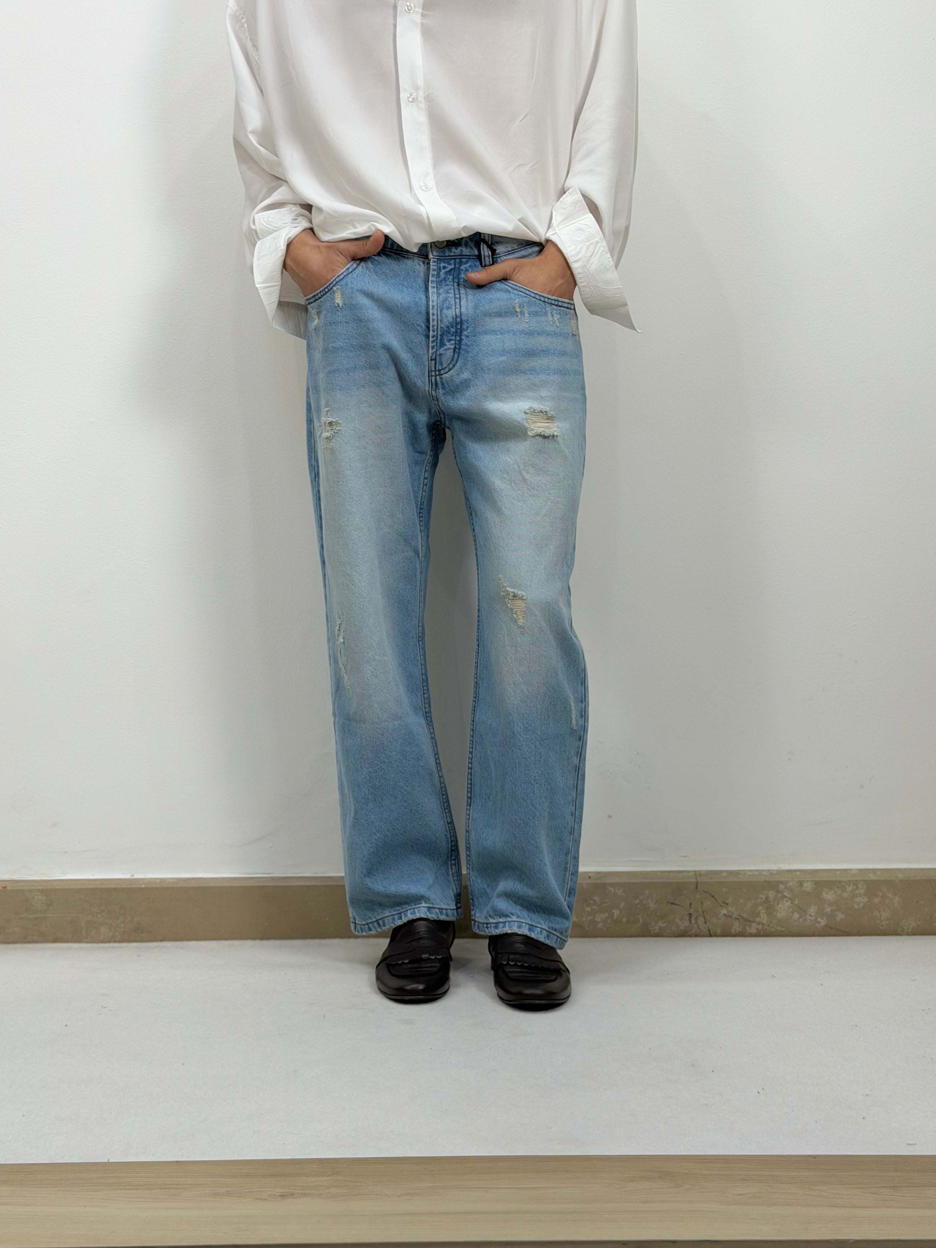 DENIM LOOSE FIT CON STRAPPI