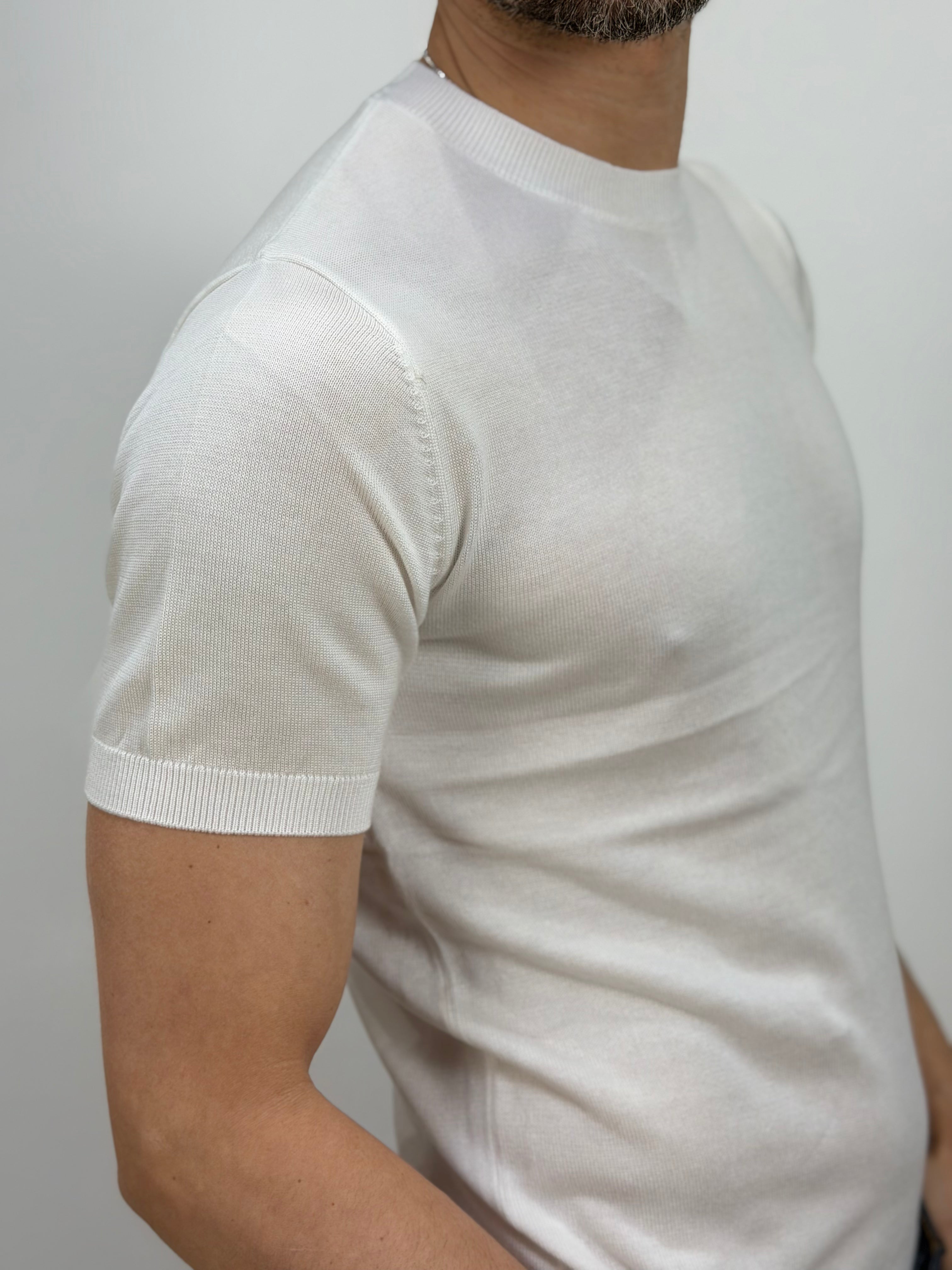 MAGLIA IN FILO BASIC