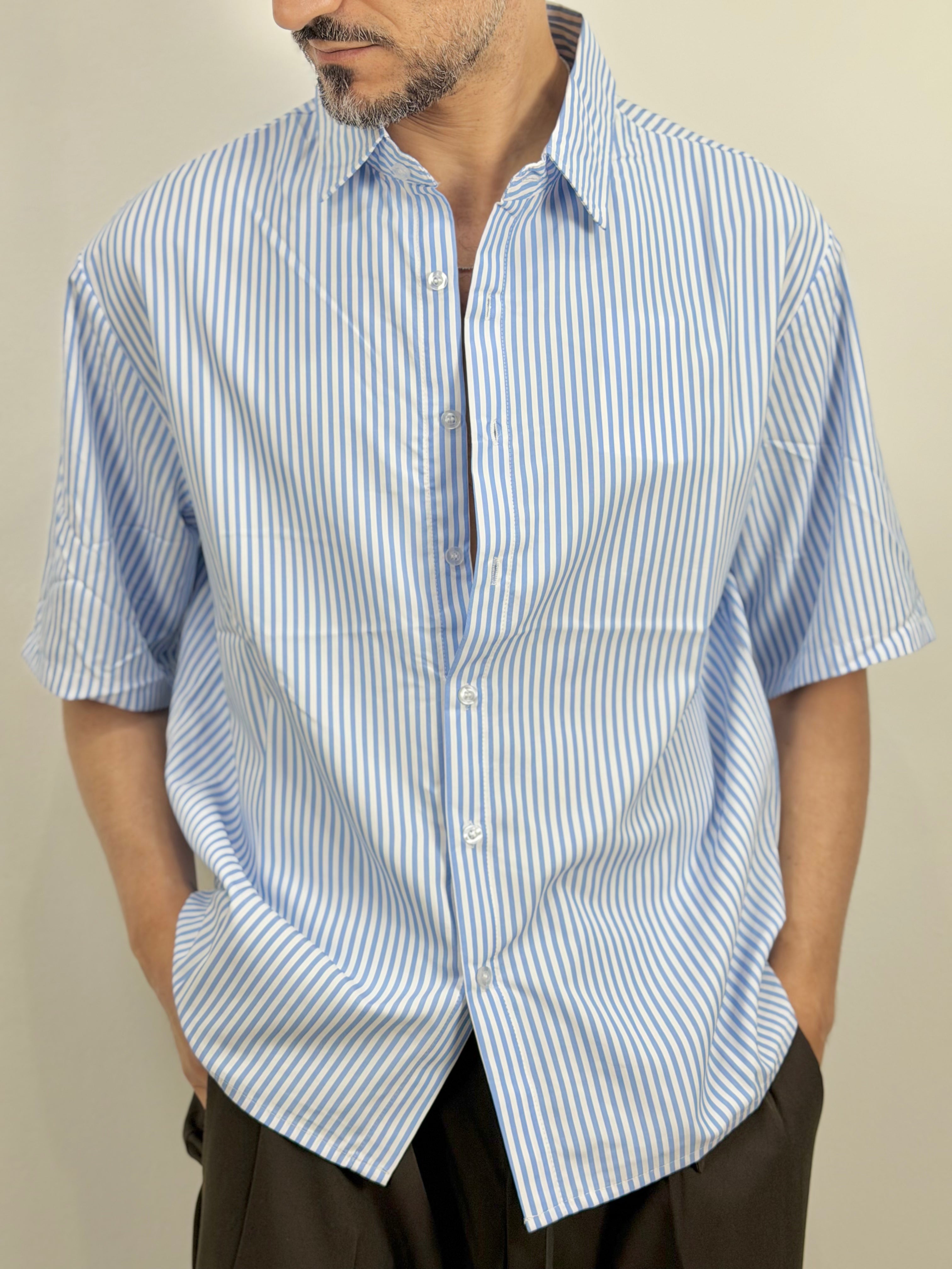 CAMICIA RIGA STRETTA MANICA CORTA