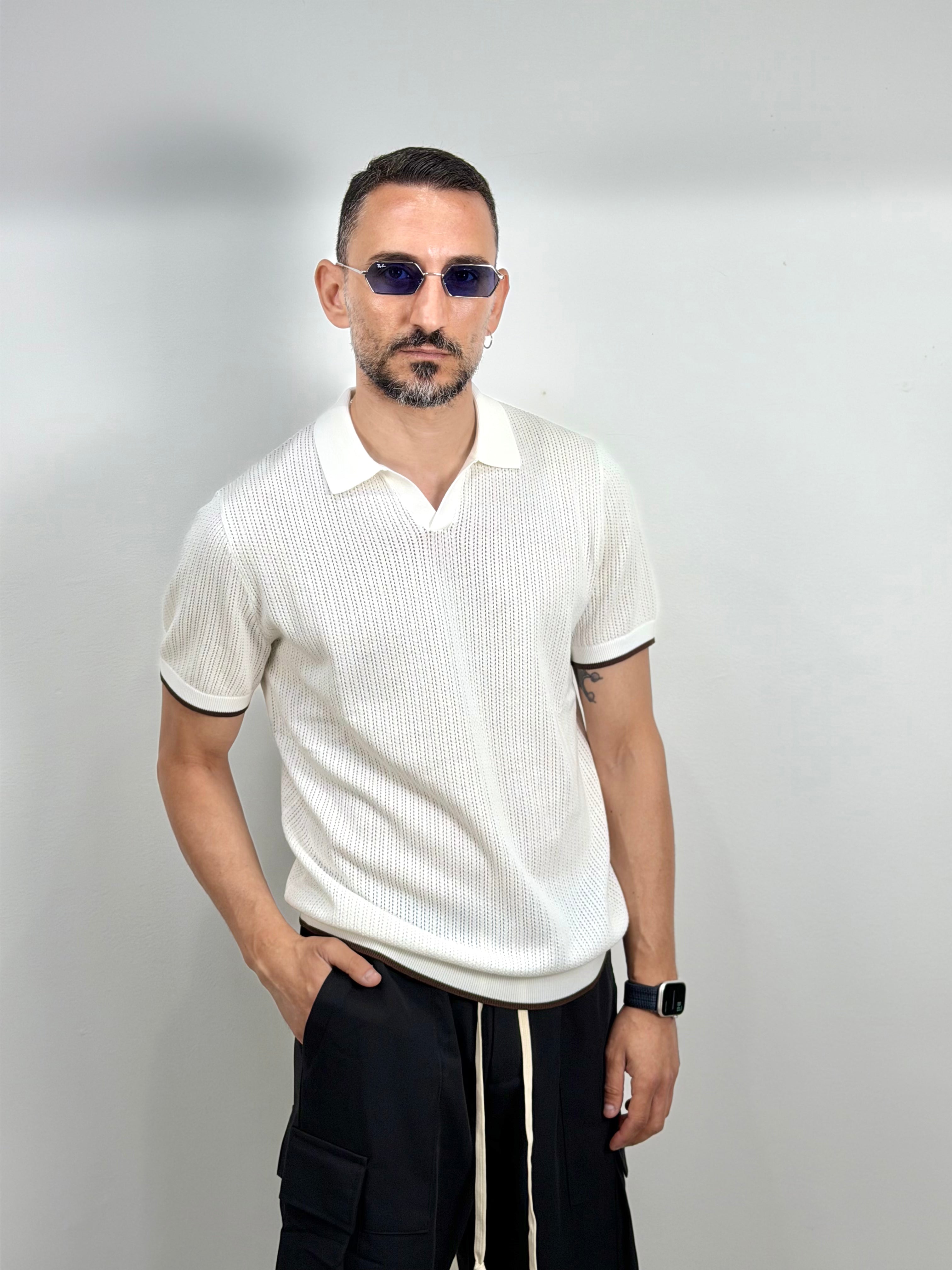 POLO TRAFORATA SCOLLO A V