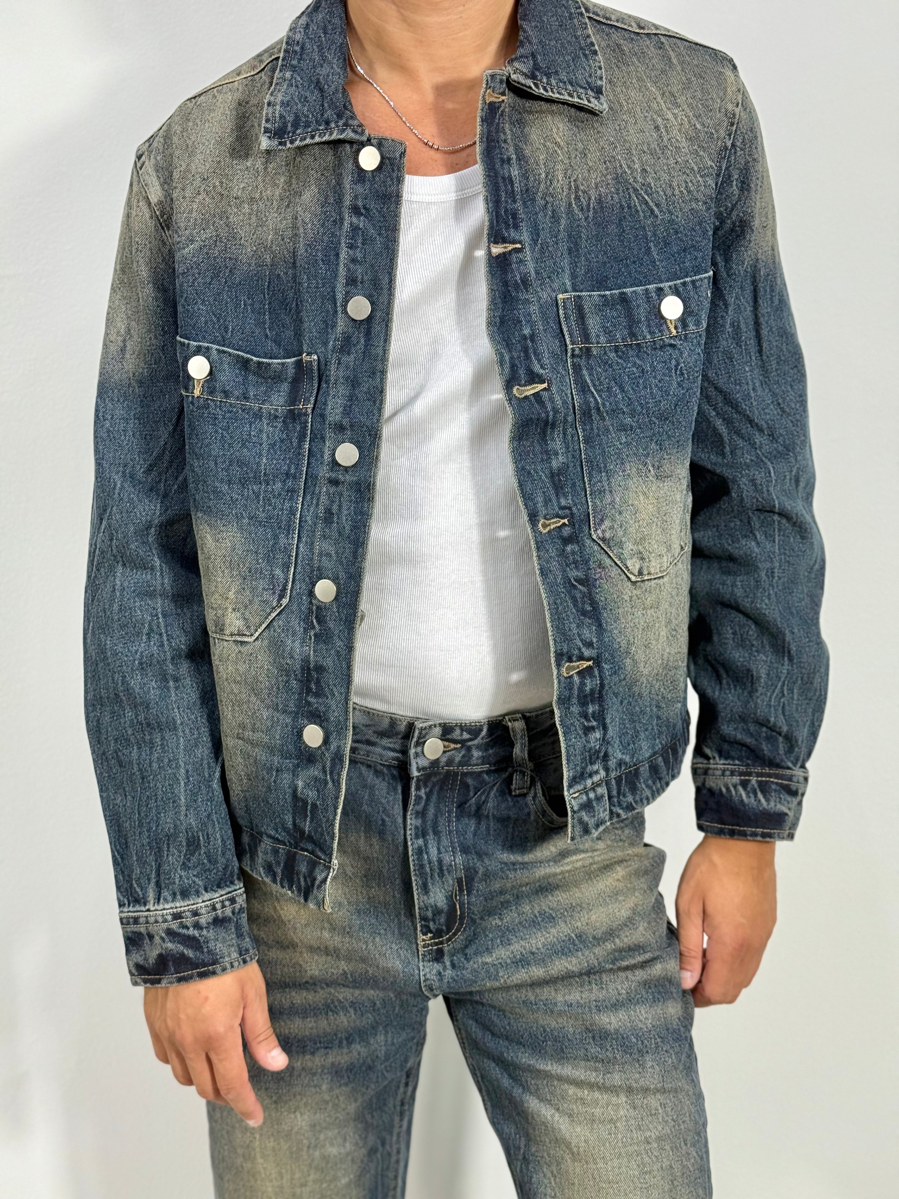 COORDINATO IN DENIM SABBIATO