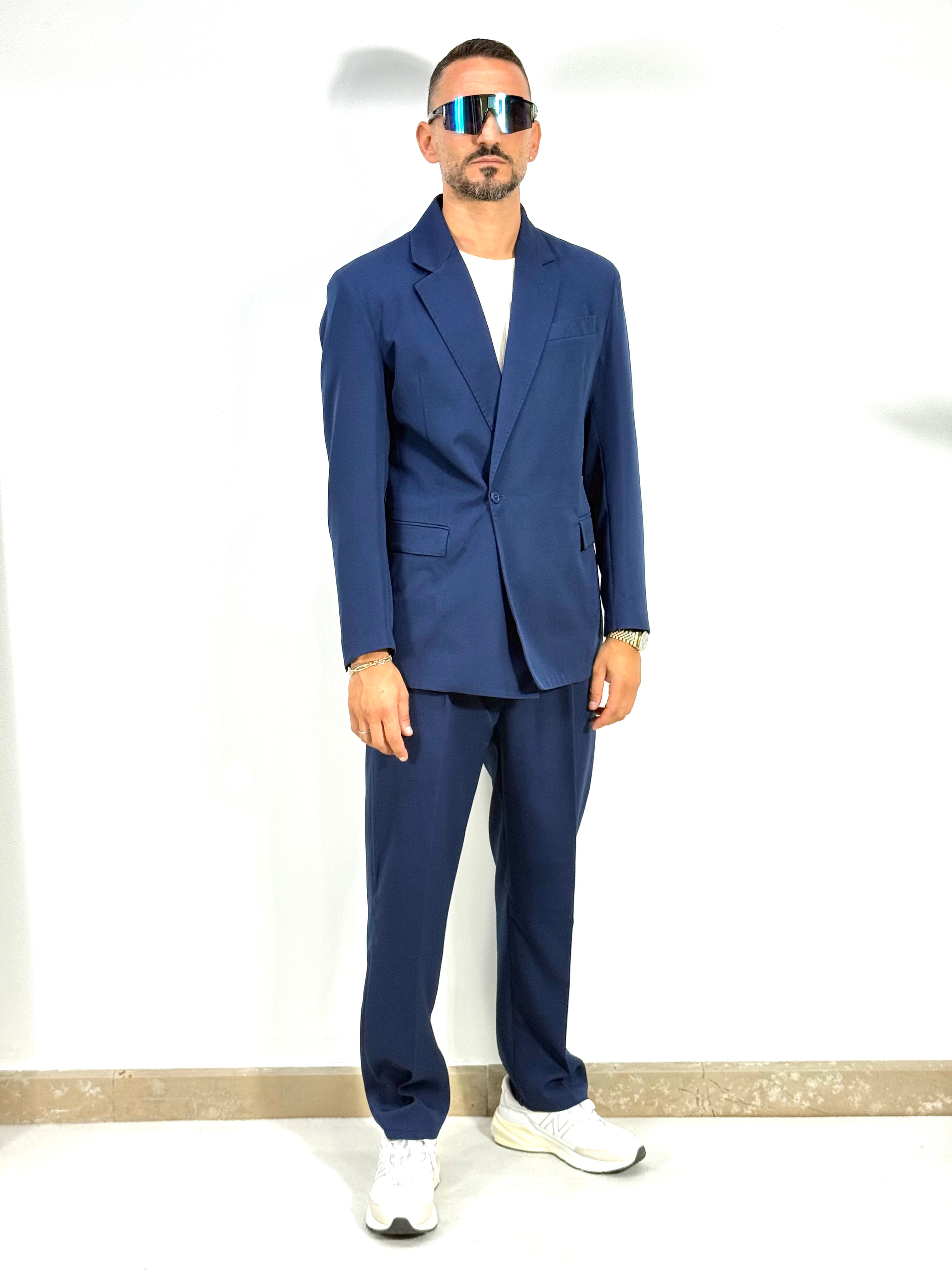 ABITO RELAXED FIT