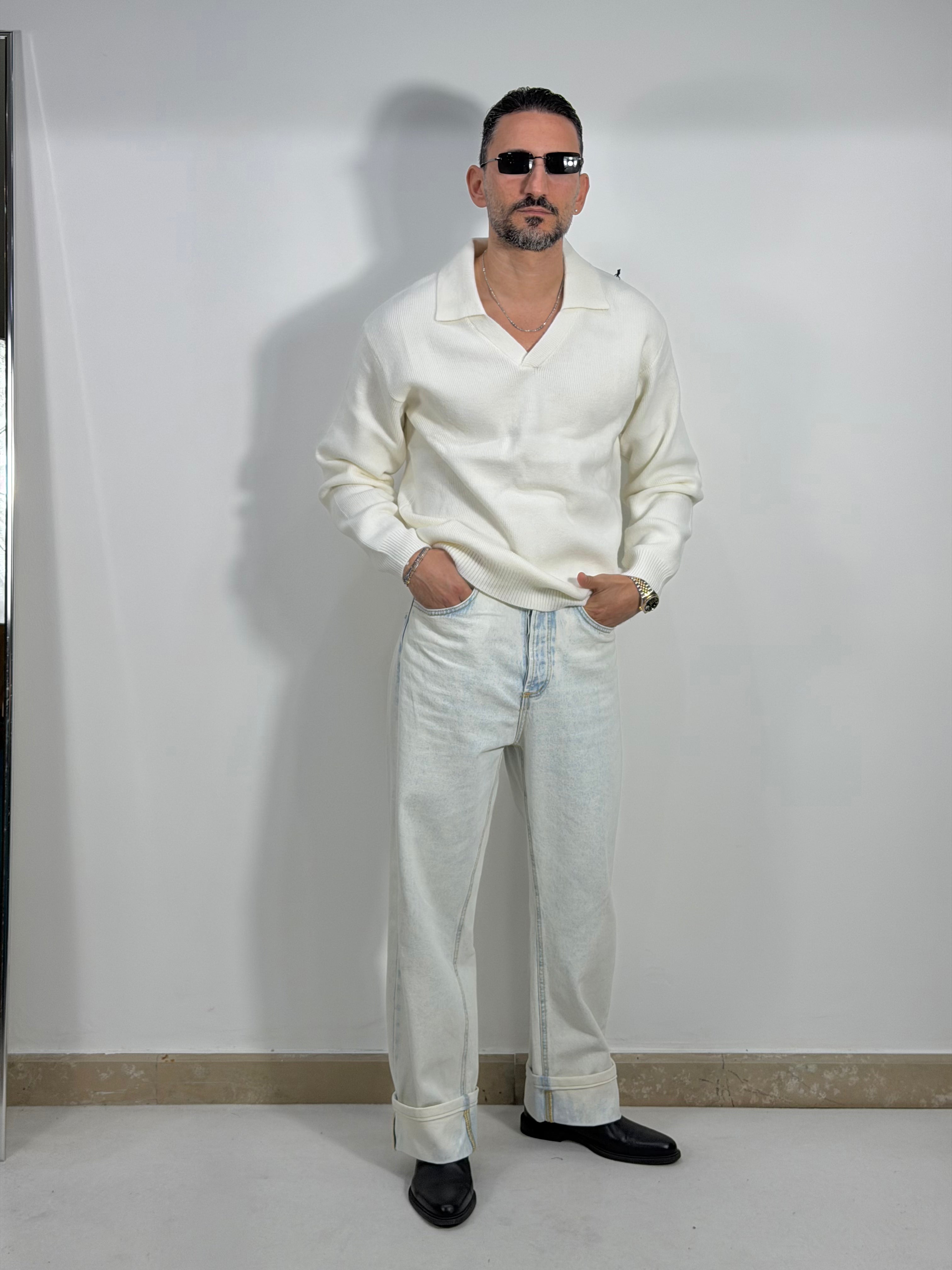 MAGLIONE SCOLLO V CON COLLO