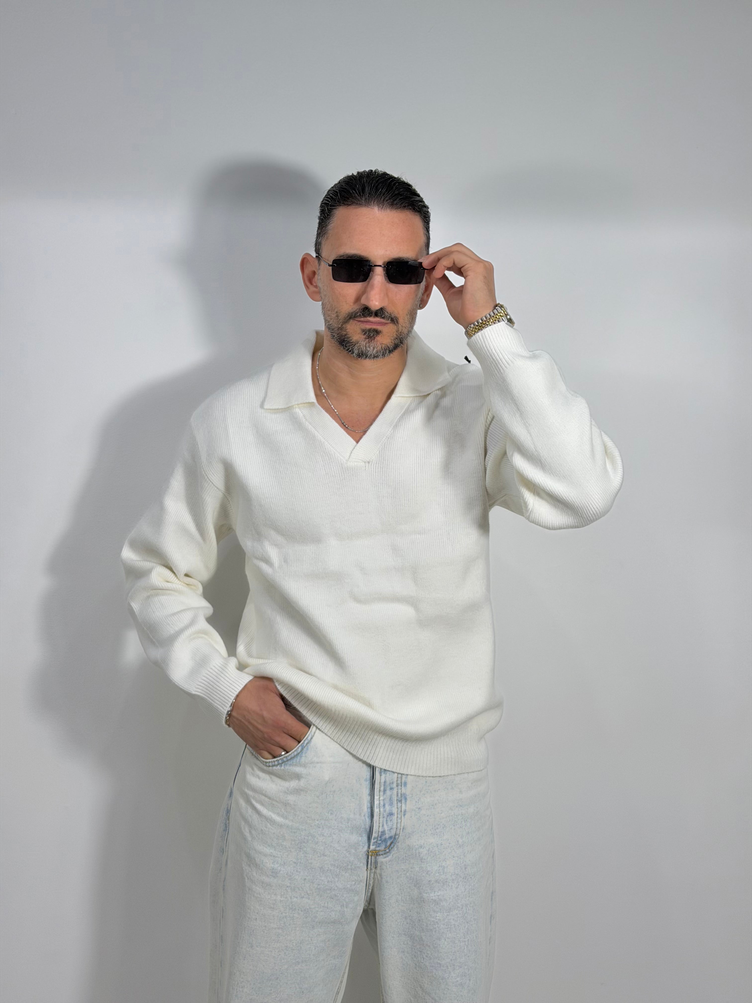 MAGLIONE SCOLLO V CON COLLO