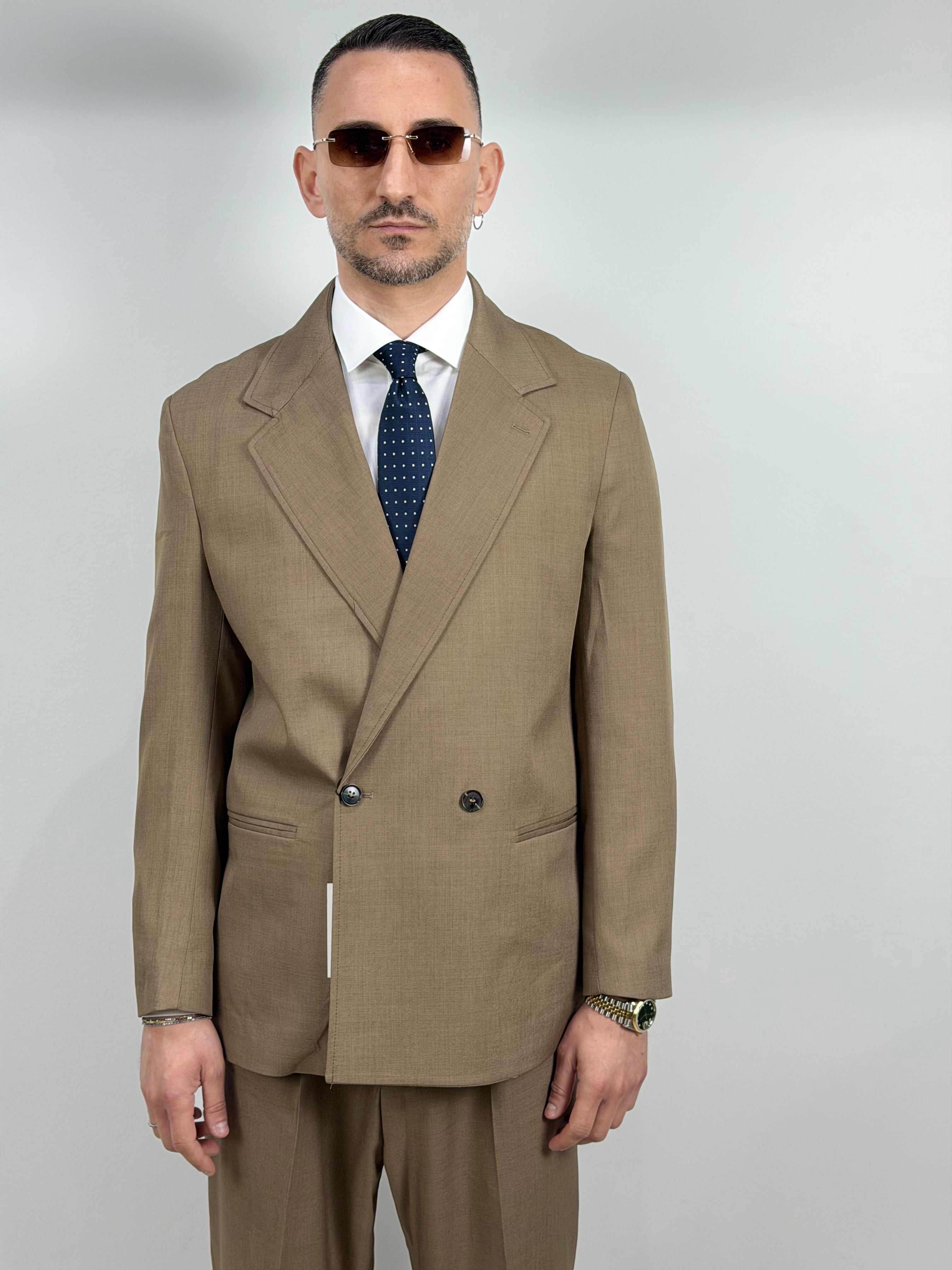 ABITO DUE BOTTONI OVER