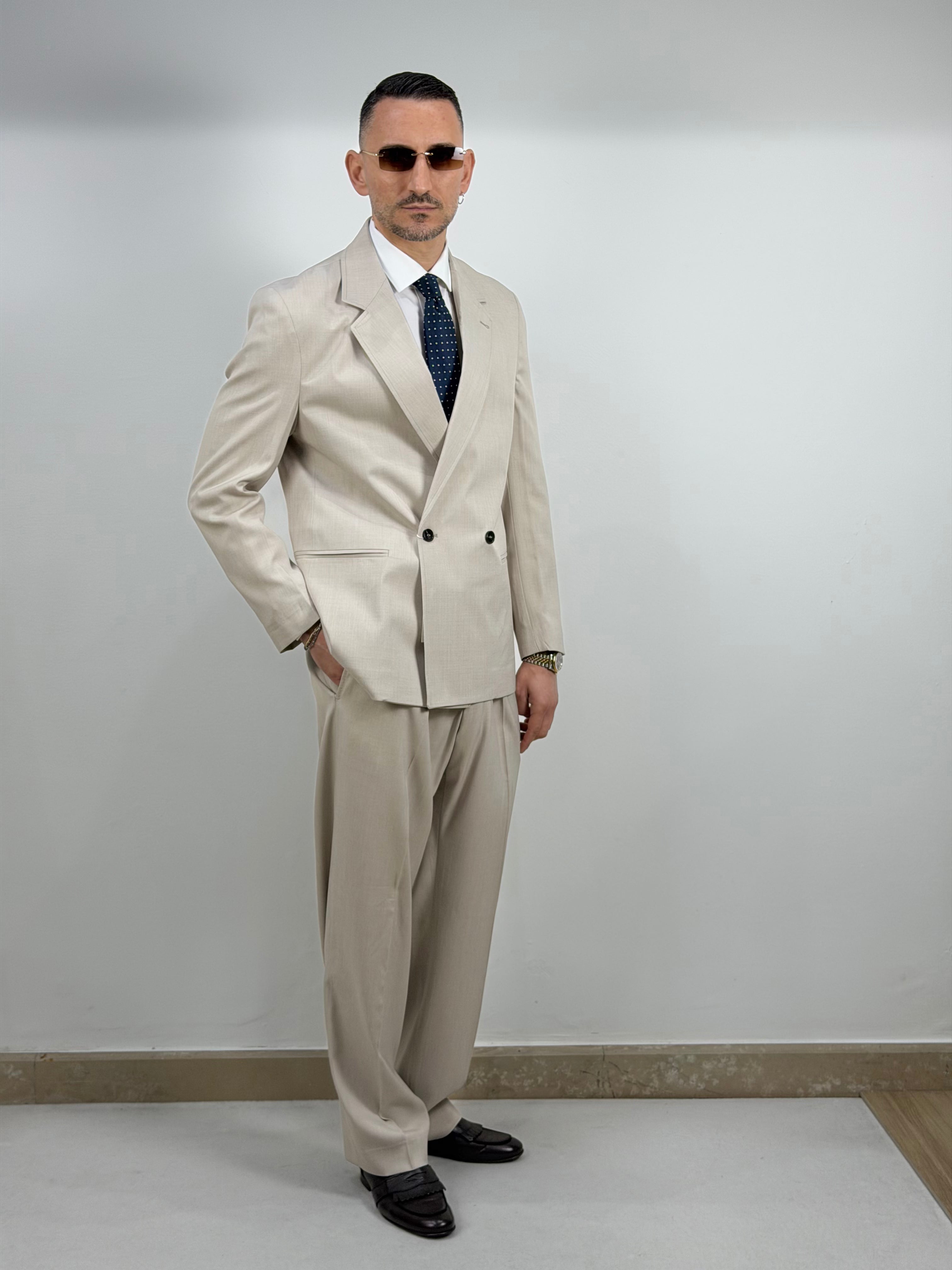 ABITO DUE BOTTONI OVER