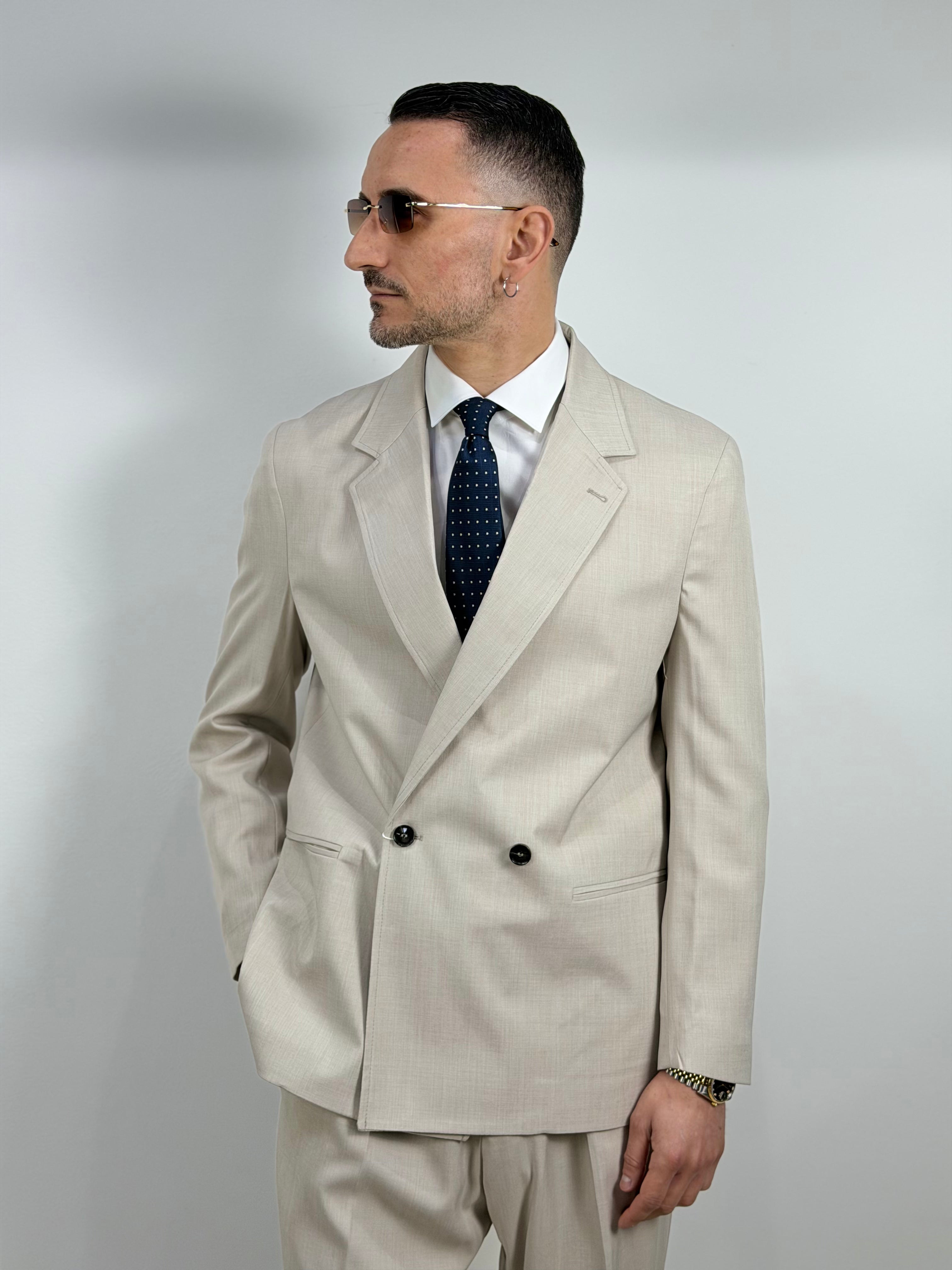 ABITO DUE BOTTONI OVER