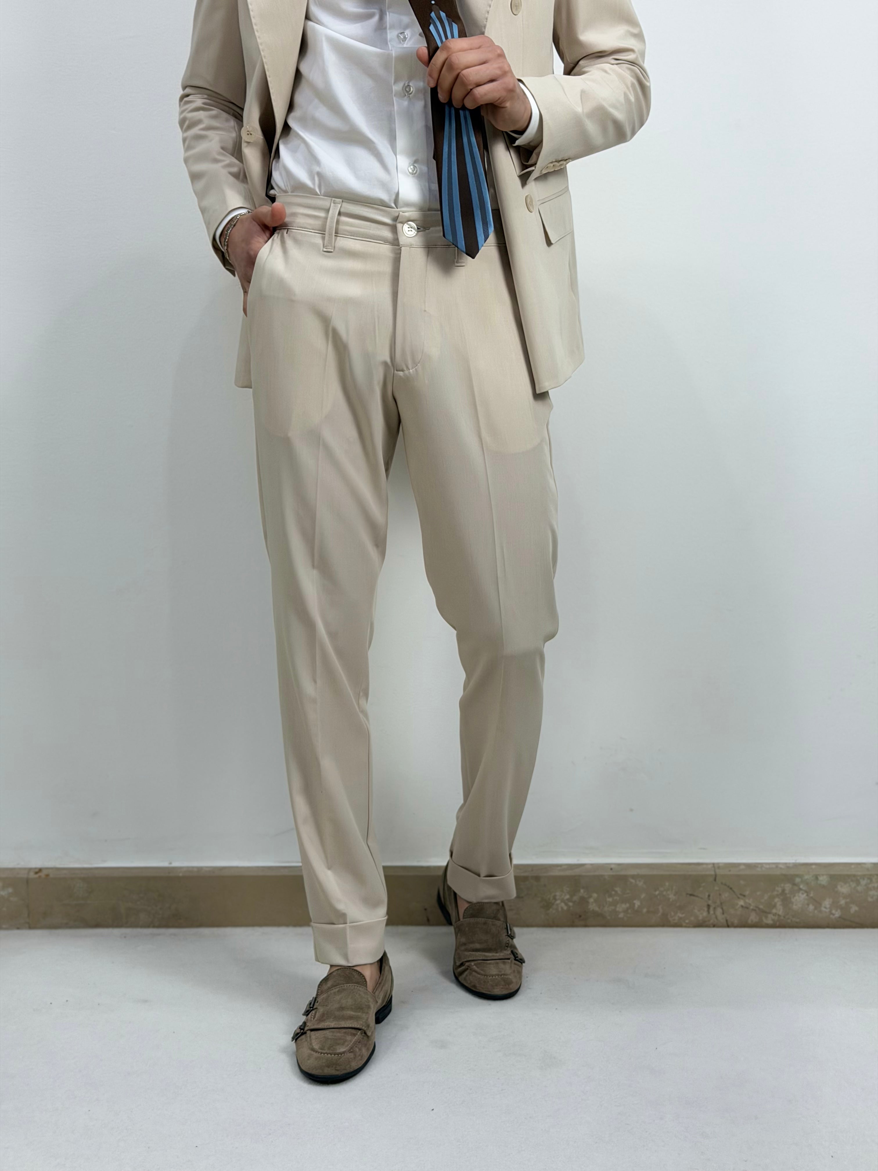 ABITO DOPPIOPETTO IN FRESCO LANA