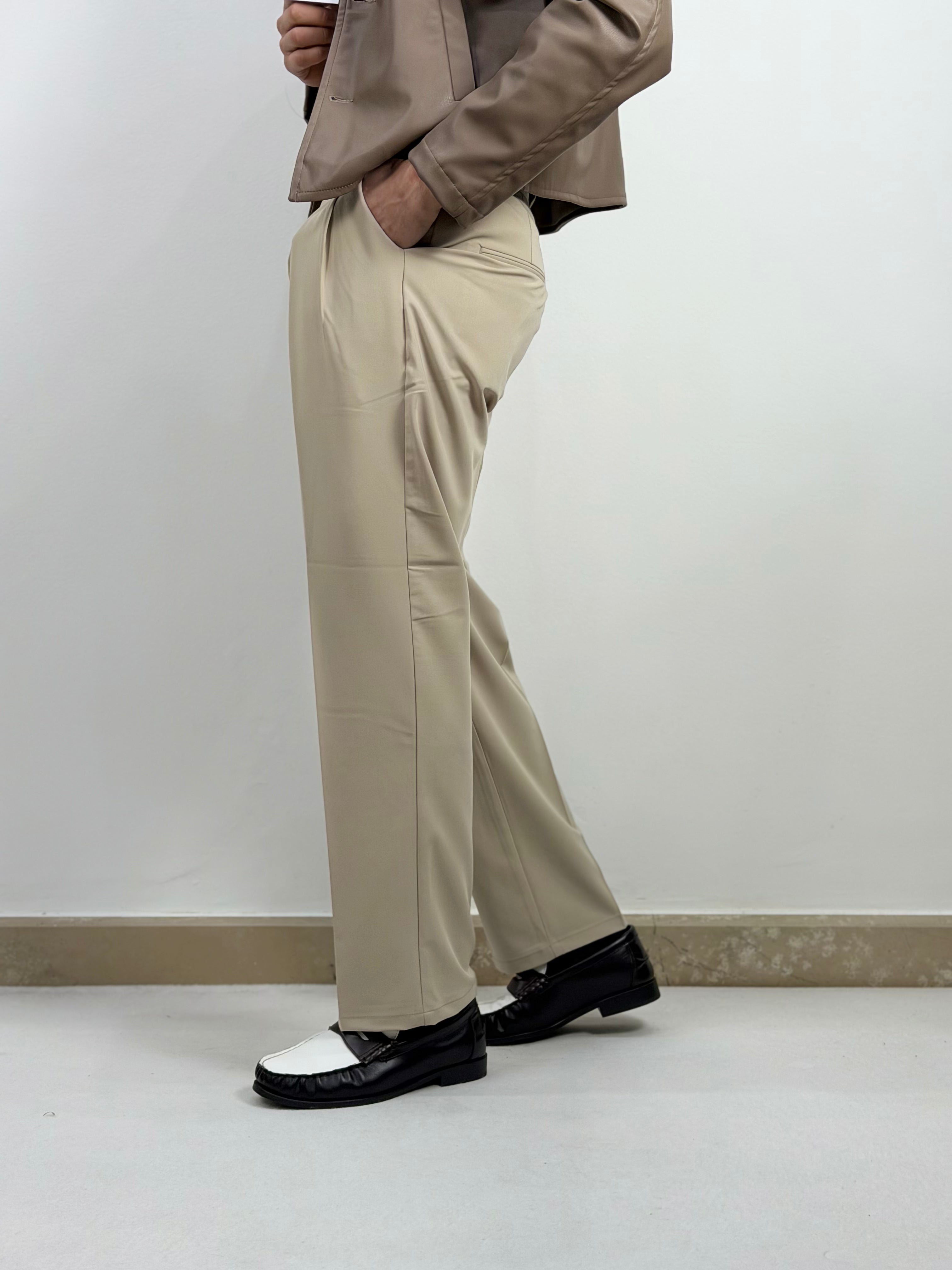 PANTALONI LOOSE FIT BUSTINO ALTO