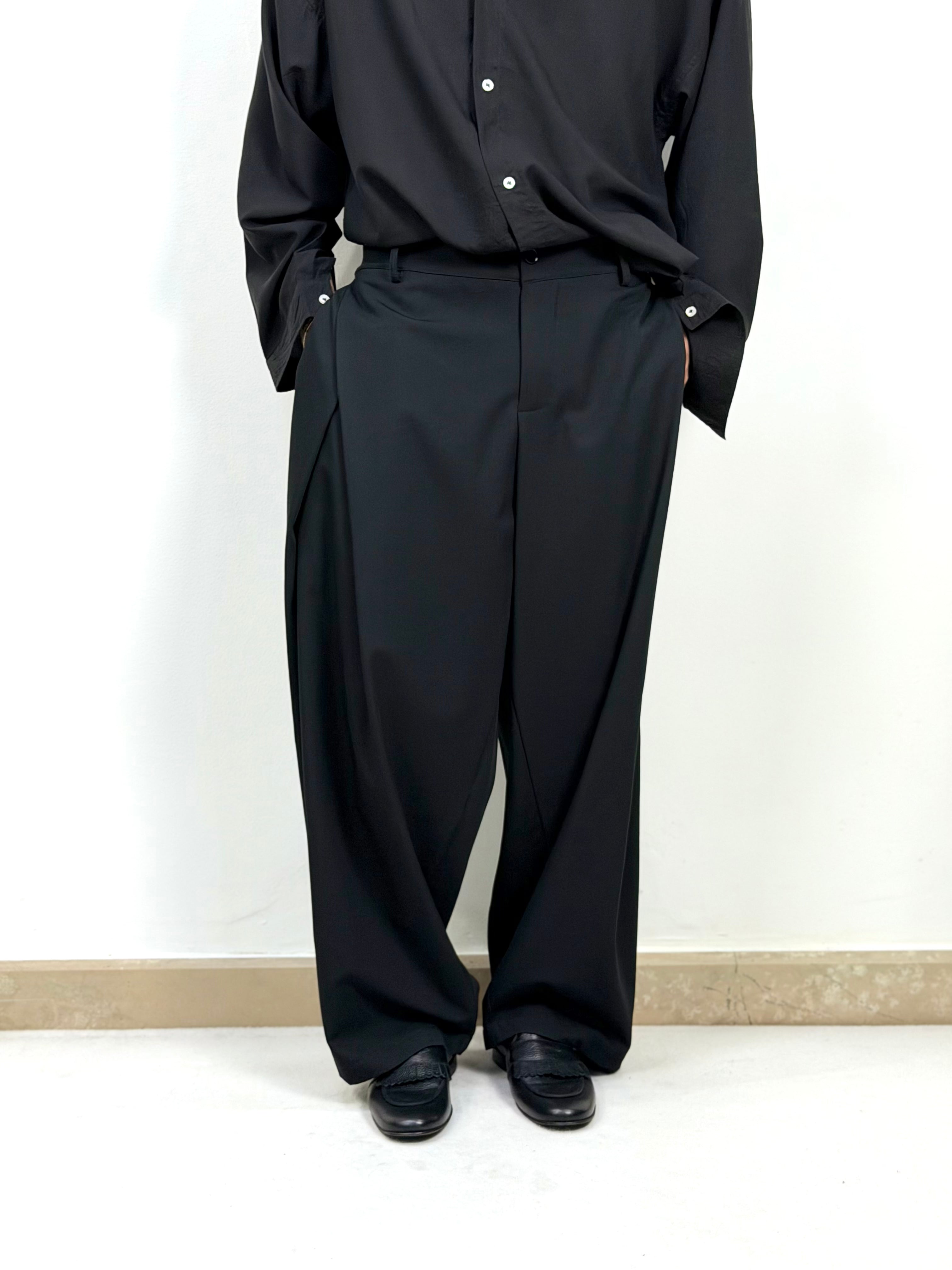 PANTALONE SUPER PINCES LATERALI