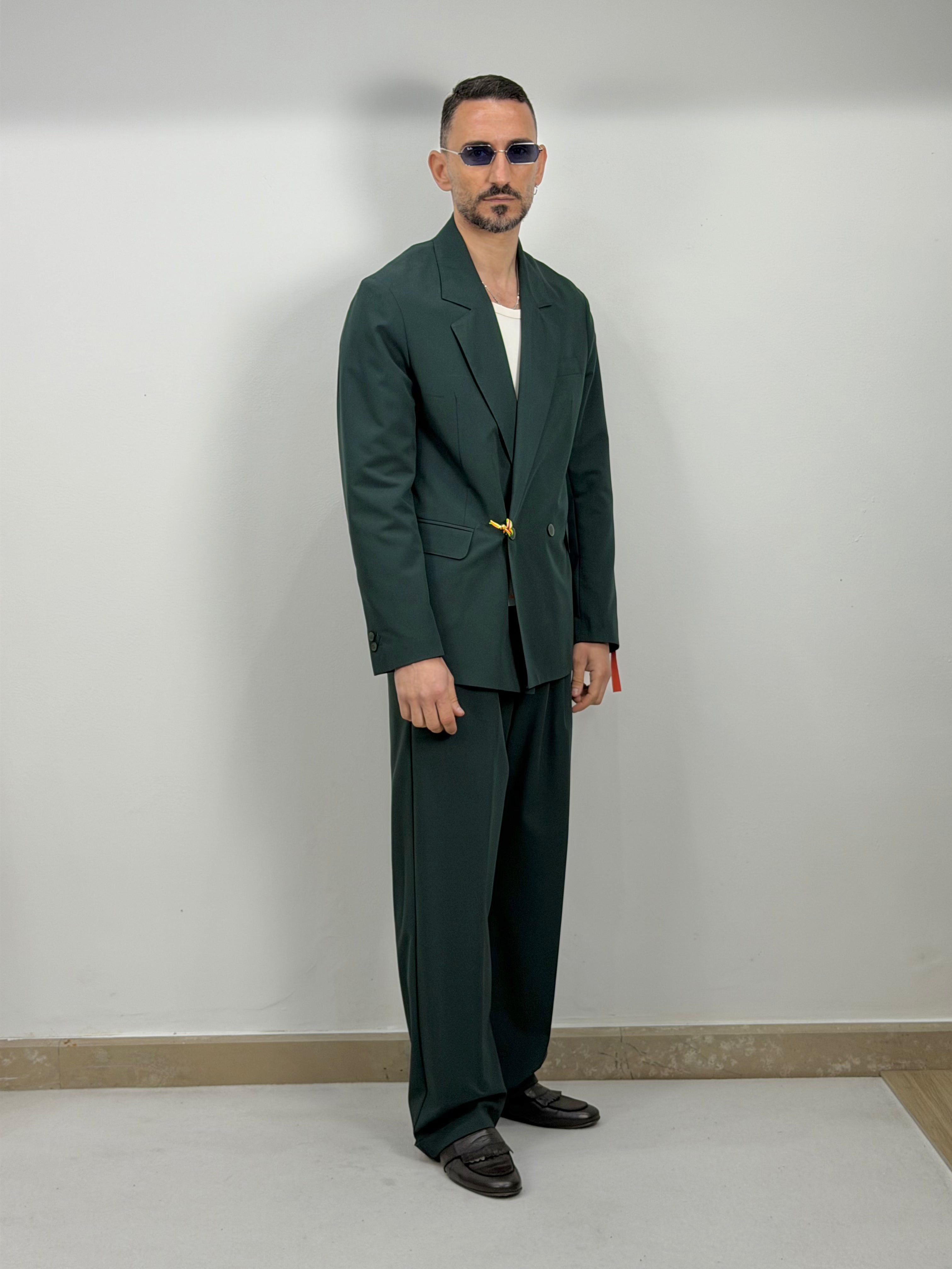 ABITO VERDE SMERALDO OVER