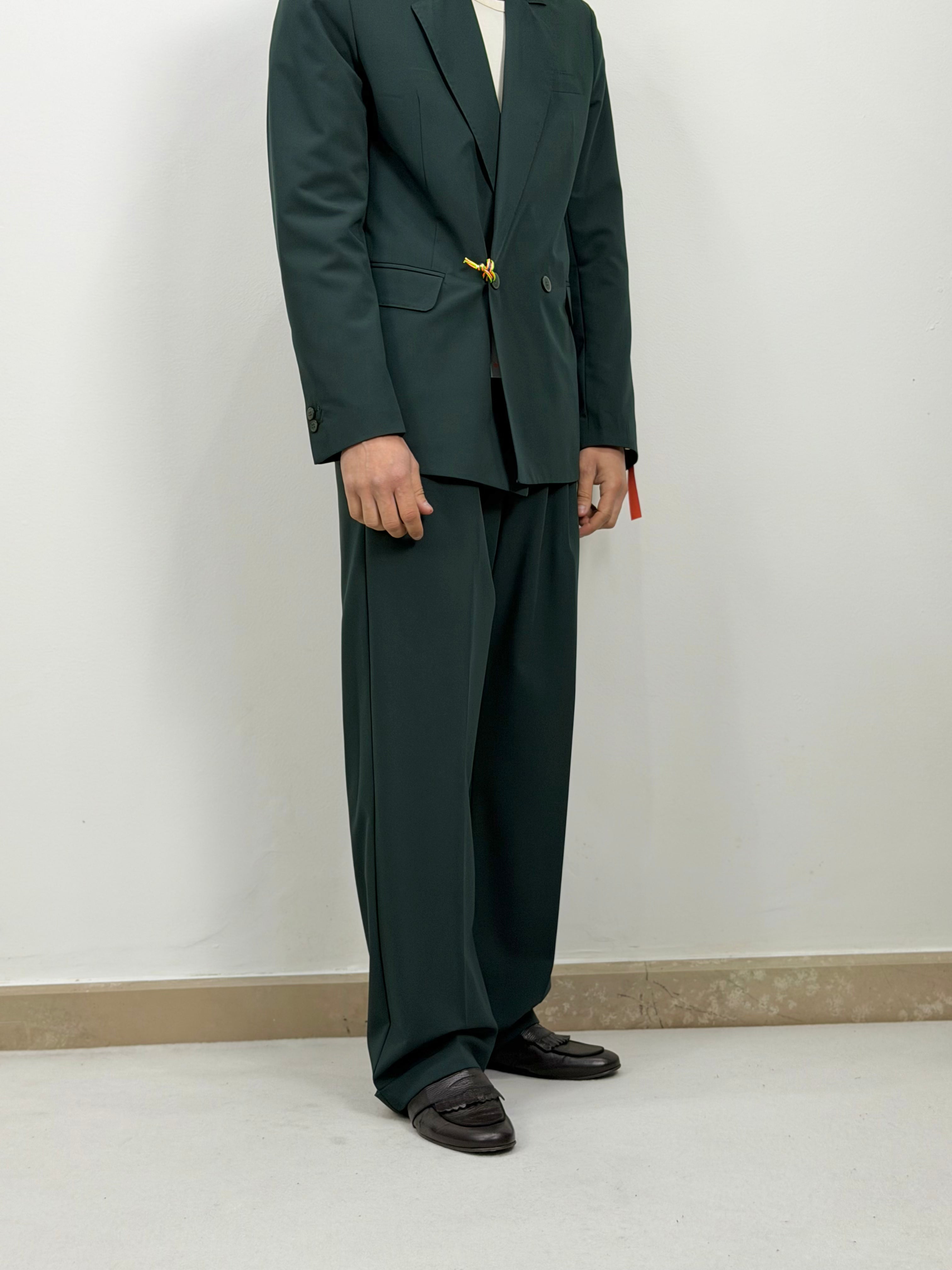 ABITO VERDE SMERALDO OVER