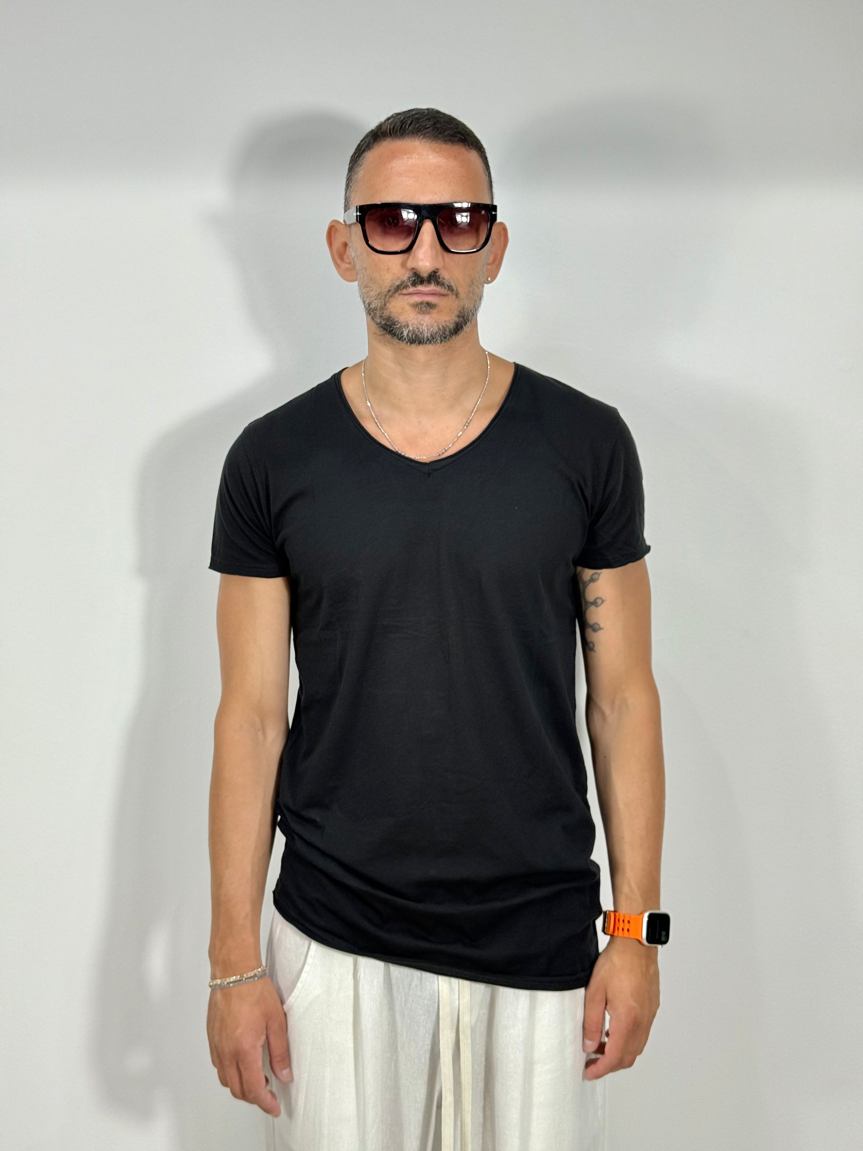 T SHIRT COLLO A BARCA