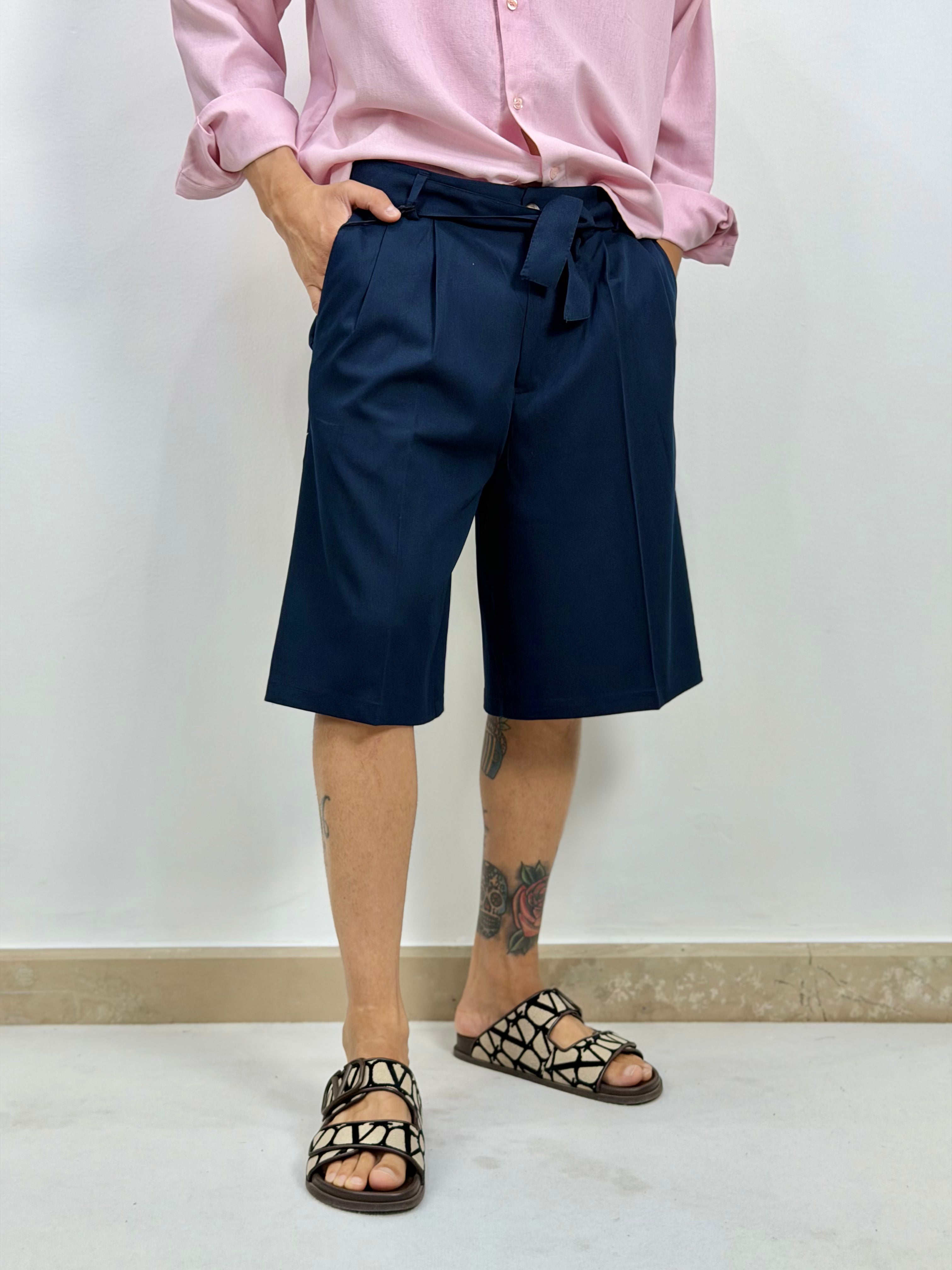 BERMUDA ELEGANTE CON 2 PINCES
