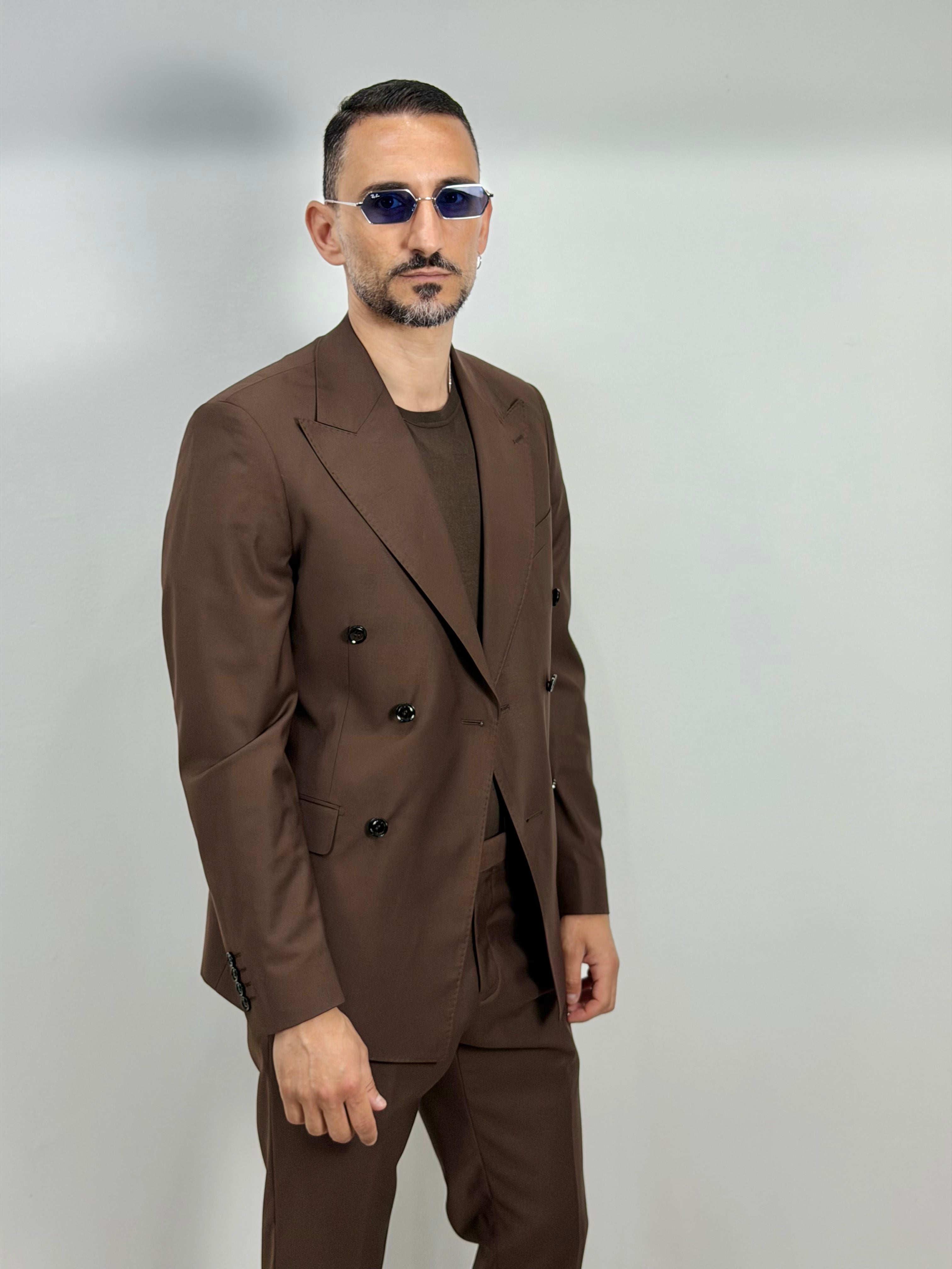 ABITO  DOPPIOPETTO