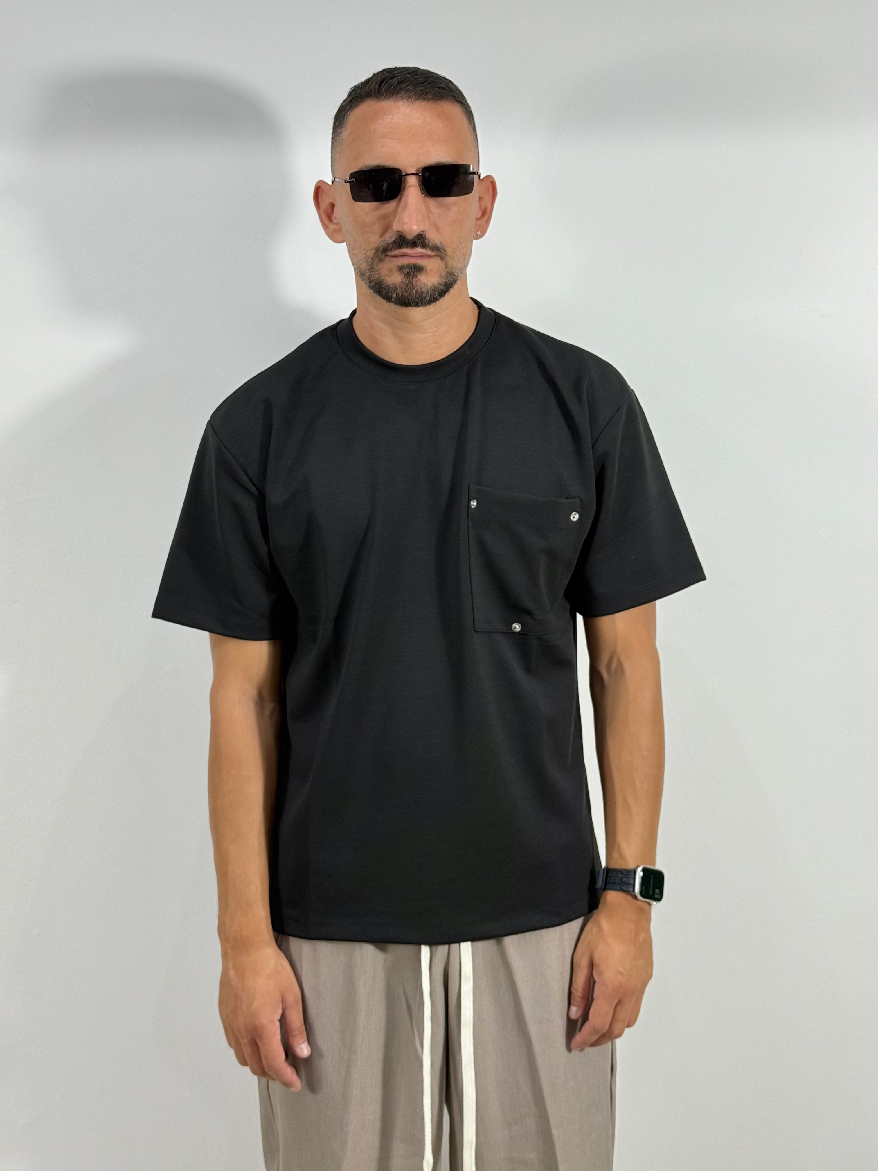 T SHIRT POCKET