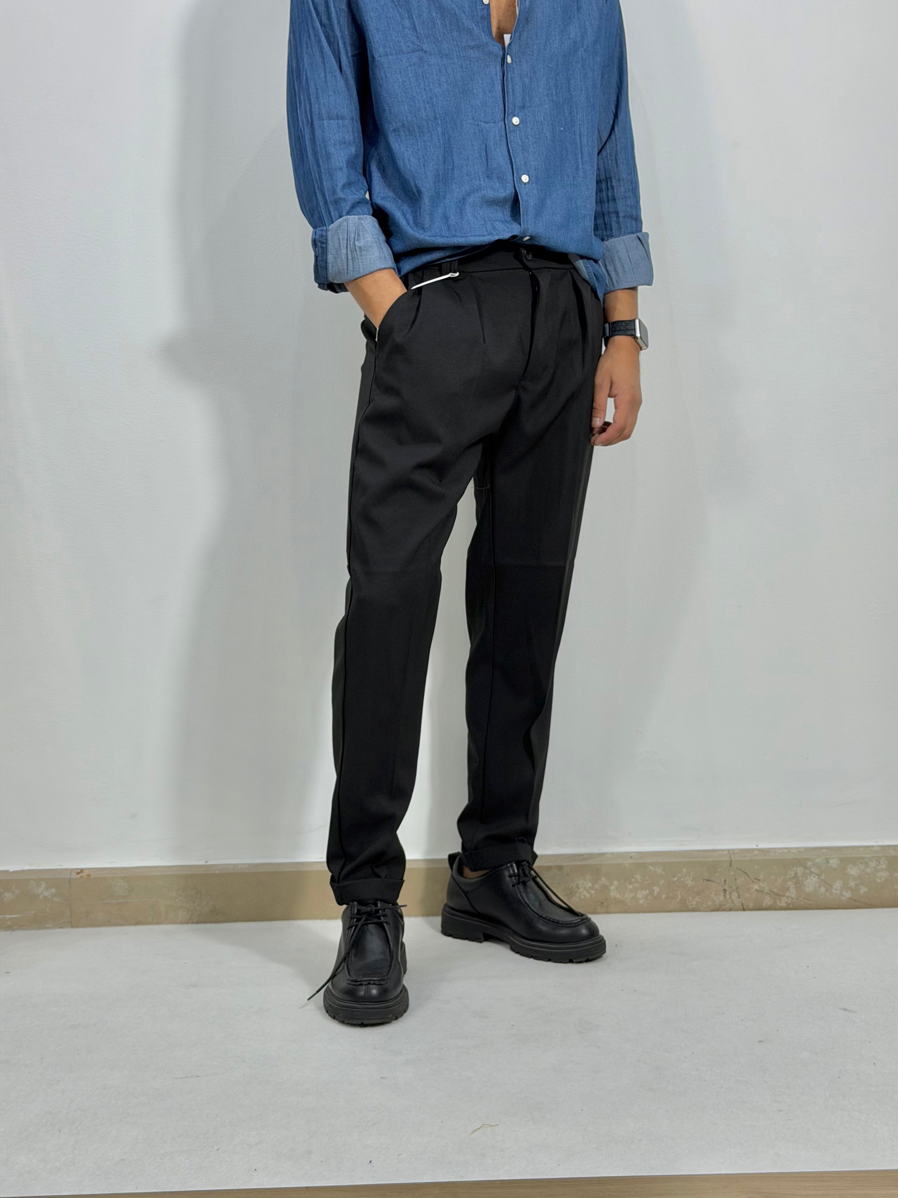 PANTALONI CHINOS STRUTTURATI